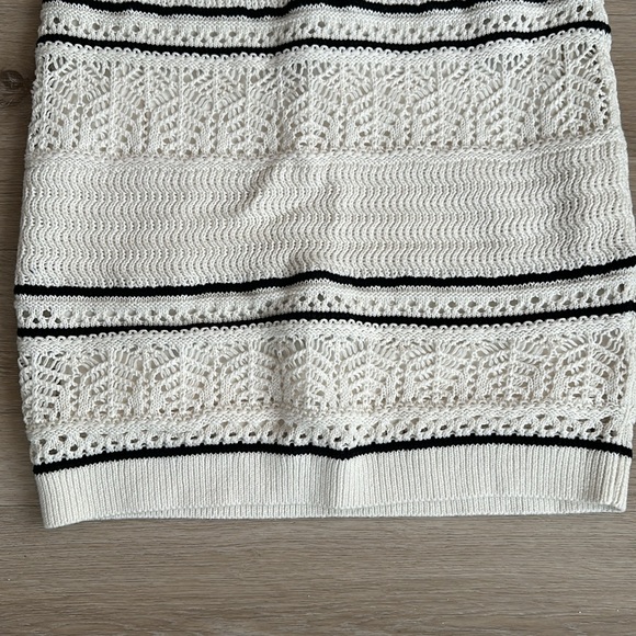 Abercrombie & fitch Crochet-Style V-Neck Mini Dress women size small - Picture 11 of 12